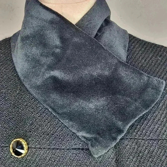 Vintage Town and Country Long Black Union Made Coat Womens - Picture 4 of 10